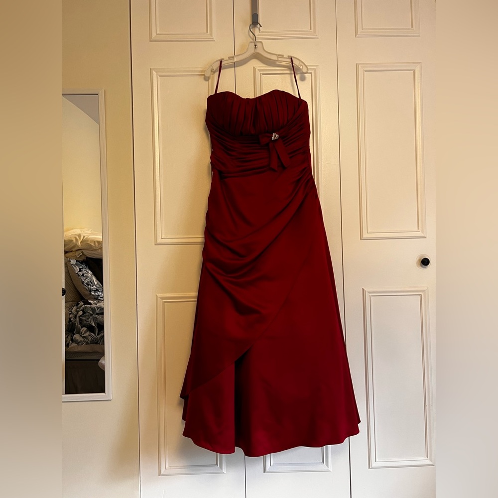 Alexia bridesmaid dress in deep red